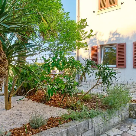 Pepermint - Iqm Destination Quality Apartment Veli Losinj