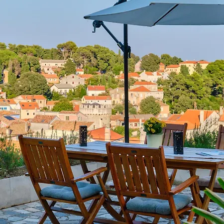 Pepermint - Health On The Island Of Vitality Apartamento Veli Lošinj